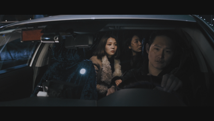 there_is_no_exit_in_taxi_still_02.png