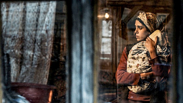 KIZ KARDEŞLER | EINE GESCHICHTE VON DREI SCHWESTERN | Regie: Emin Alper