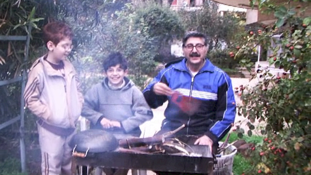 ANPASSUNG 2 - GRILLEN IN ALEPPO | D 2012 | R: Nouh Ammar Hammami
