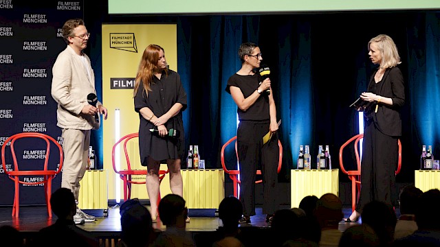 1. Münchner Filmgipfel | Christoph Gröner (Leiter FILMFEST MÜNCHEN), Adele Kohout (Leiterin DOK.fest München), Moni Haas (Geschäftsführerin Filmstadt München e.V.), Christina Wolf (Moderatorin BR) © Kurt Krieger